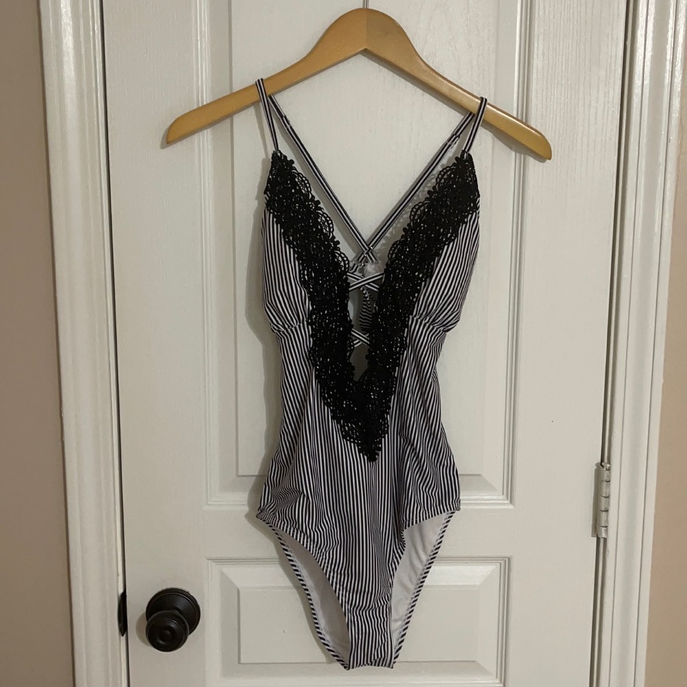 CupShe Swim Suit